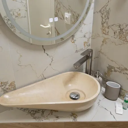 Parisian Luxury Apartament *