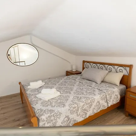 Apartament Parisian Luxury *