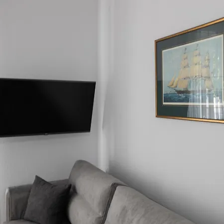 Parisian Luxury Apartament Siviri