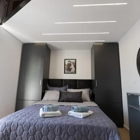 Parisian Luxury Apartament *